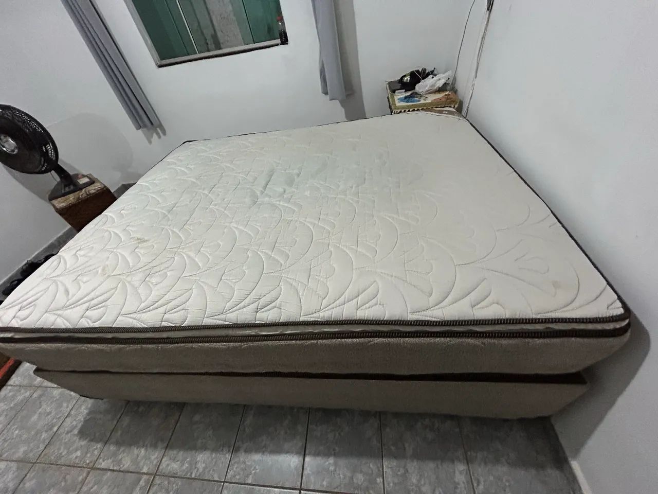 CAMA QUEEN SIZE USADA - MOLA ENSACADA - Foto 5