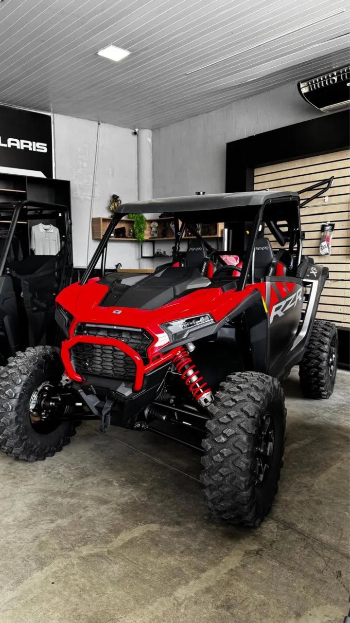 UTV Polaris RZR XP - Foto 5