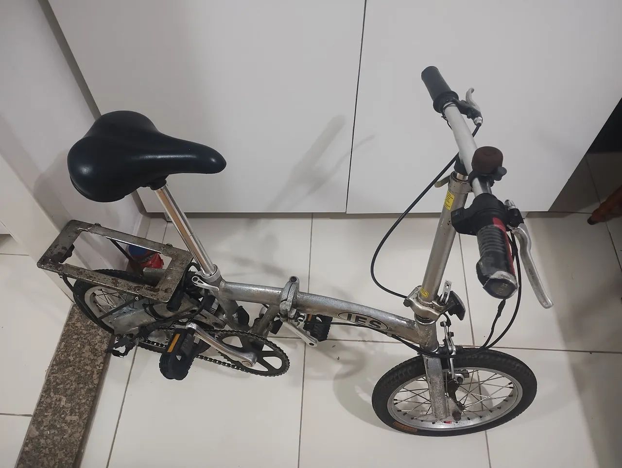Vendo Mini bicicleta elétrica sem bateria  - Foto 2