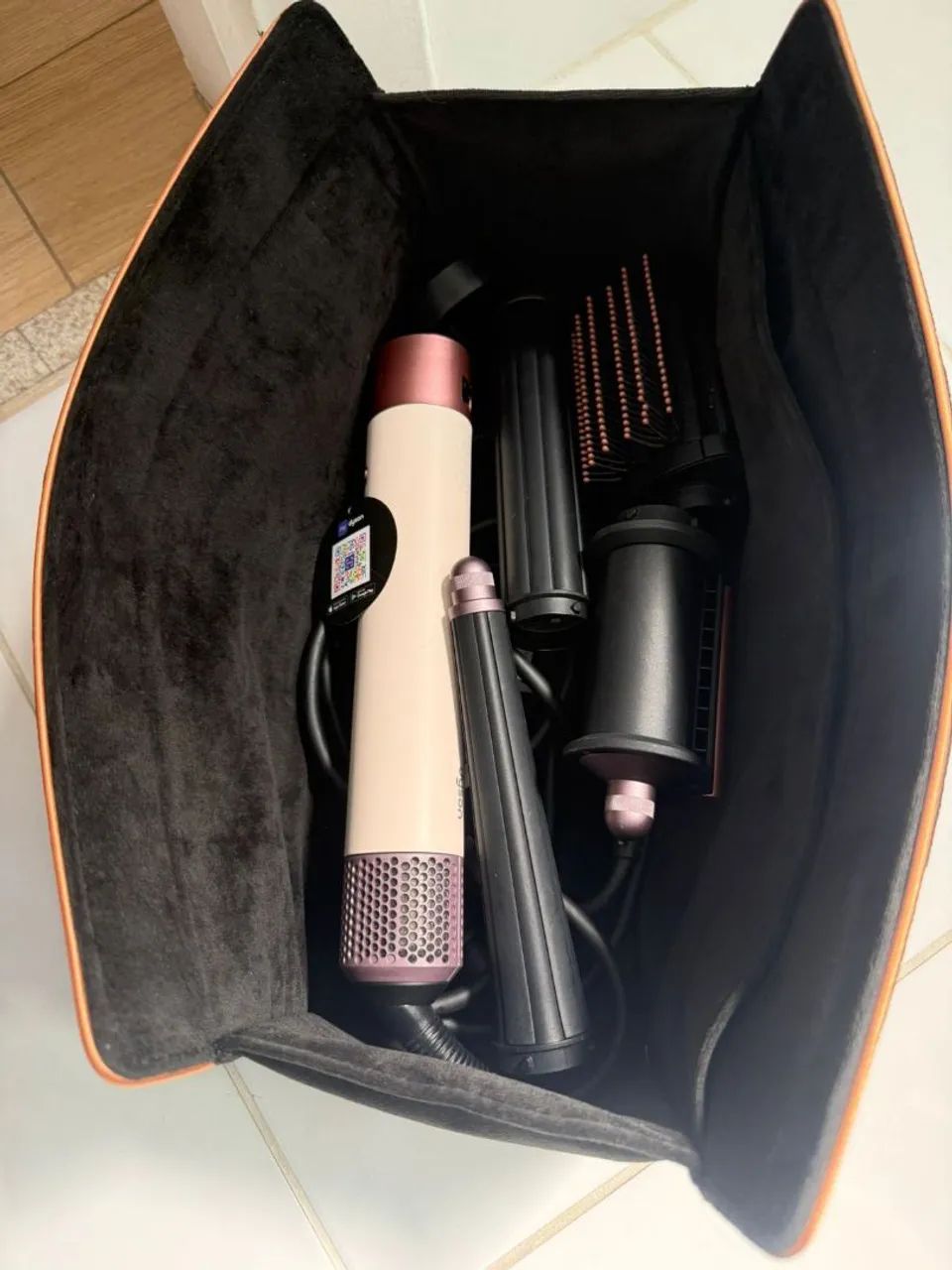 Dyson Airwrap Edição limitada de cerâmica rosa e ouro rosa multi
