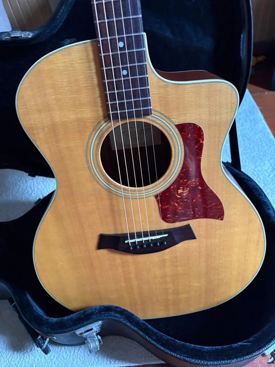 VIOLÃO TAYLOR 214 Americano ?  - Foto 2