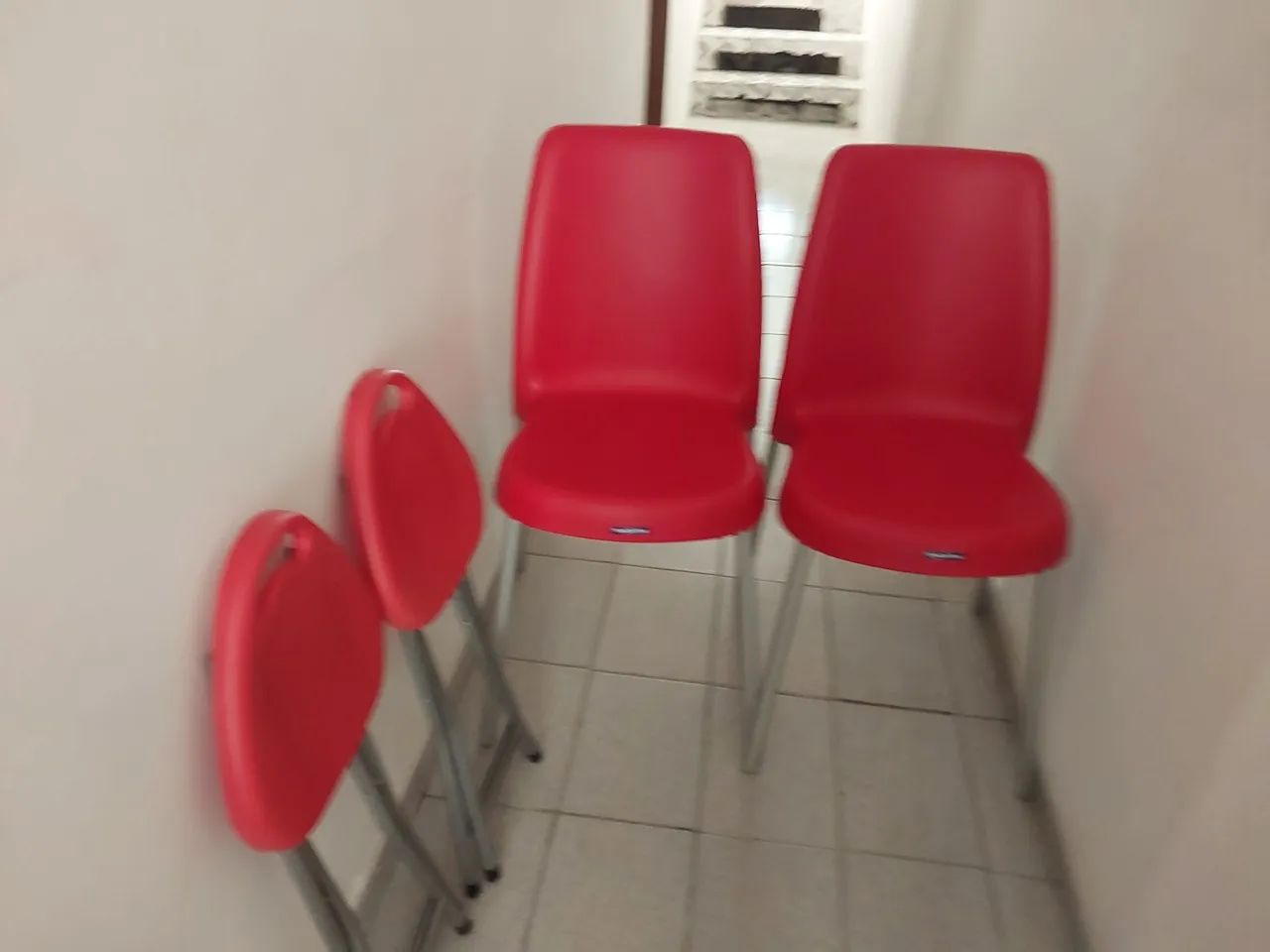 Conjunto cadeiras e banco Tramontina