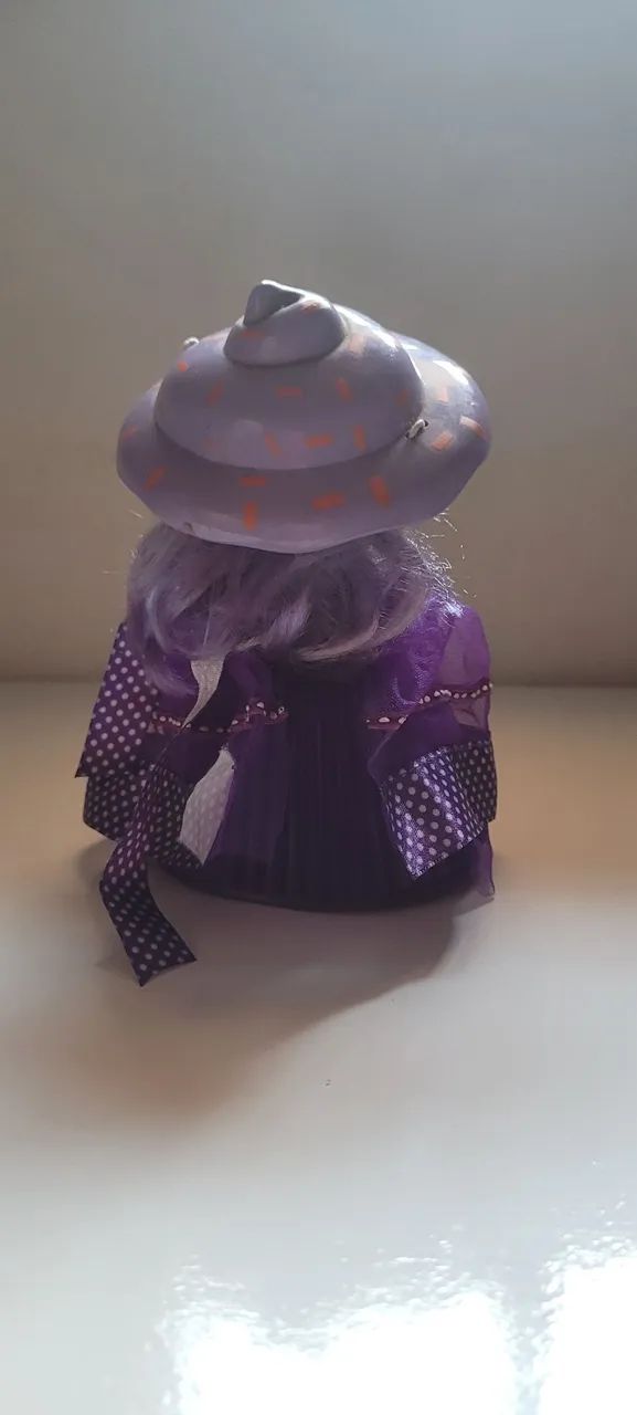 Boneca que vira cupcake roxo da estrela - Foto 3
