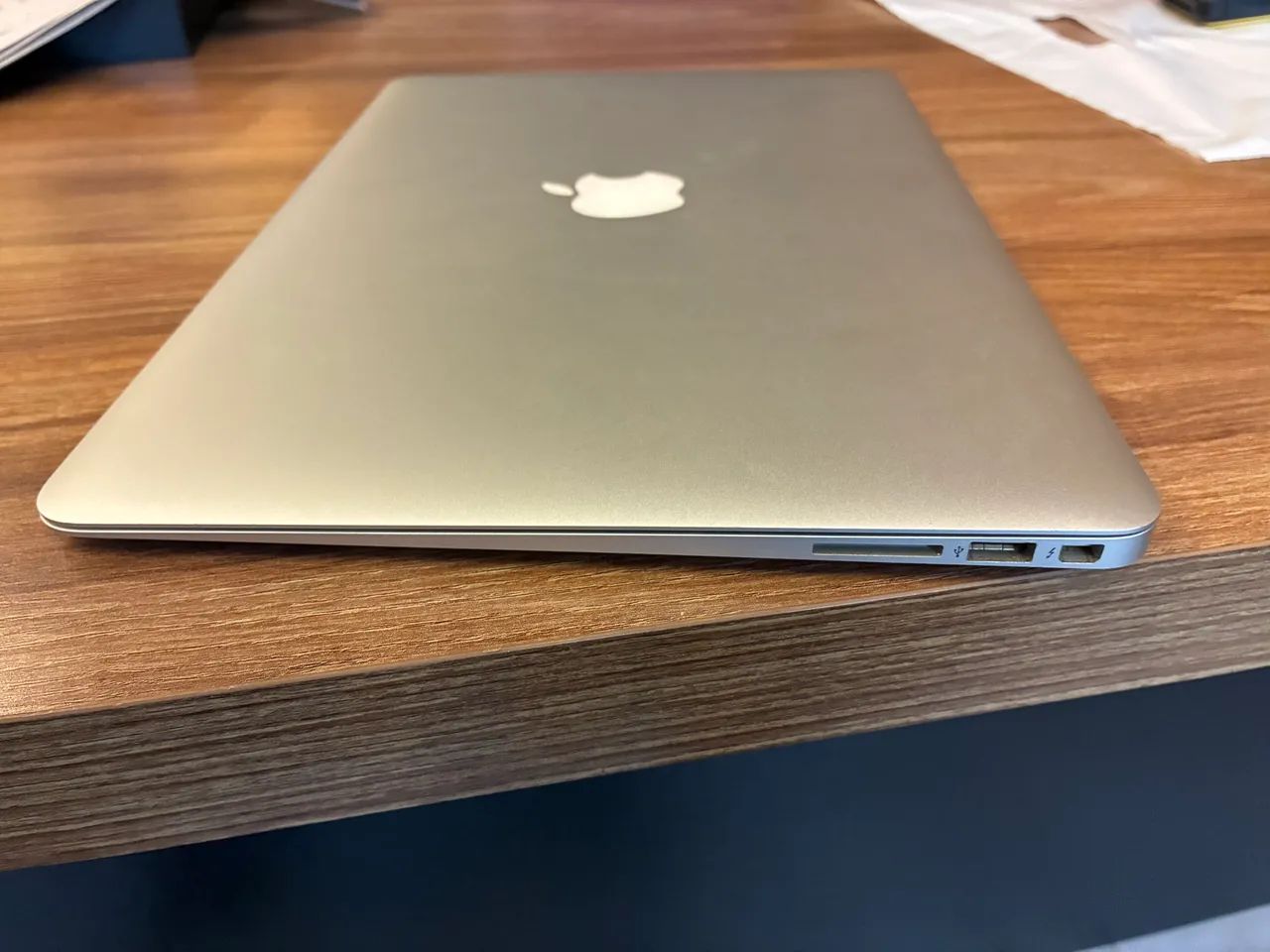 MacBook Air a1466 2017 - Foto 4