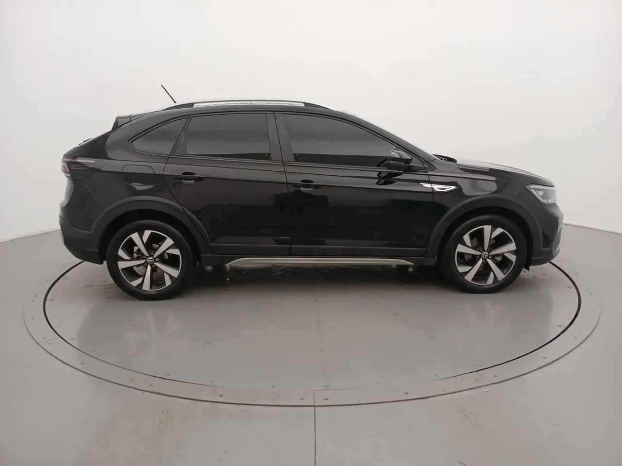 Volkswagen Nivus Highline 1.0 200 TSI Flex Aut., foto 6 de 18