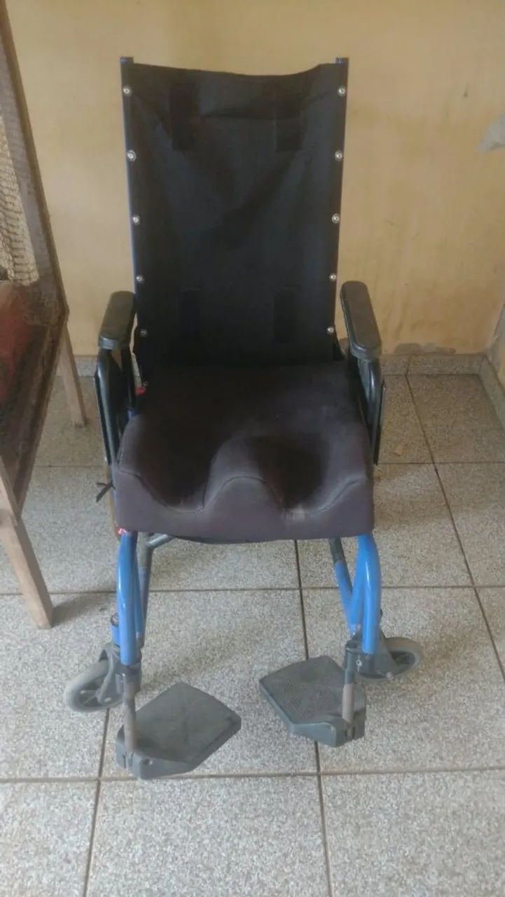 Cadeira de rodas  - Foto 5