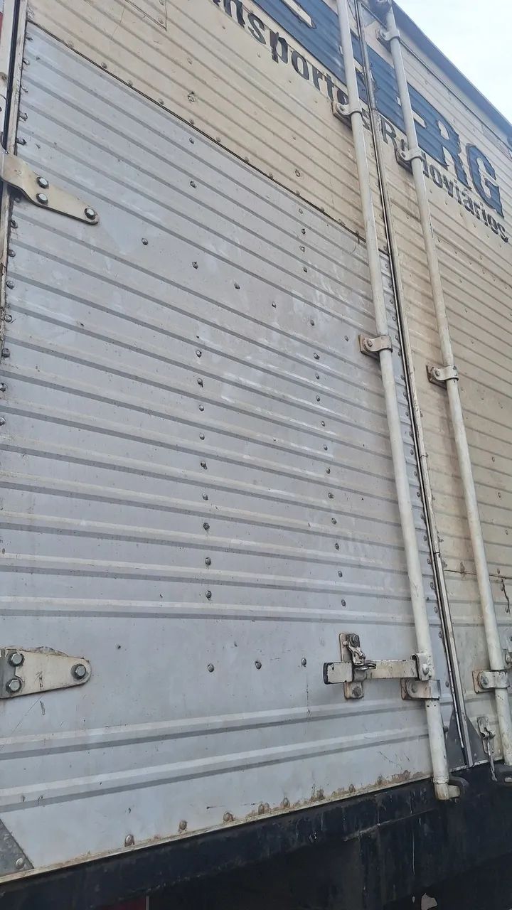 Caminhão Baú MB 1113 - Foto 4