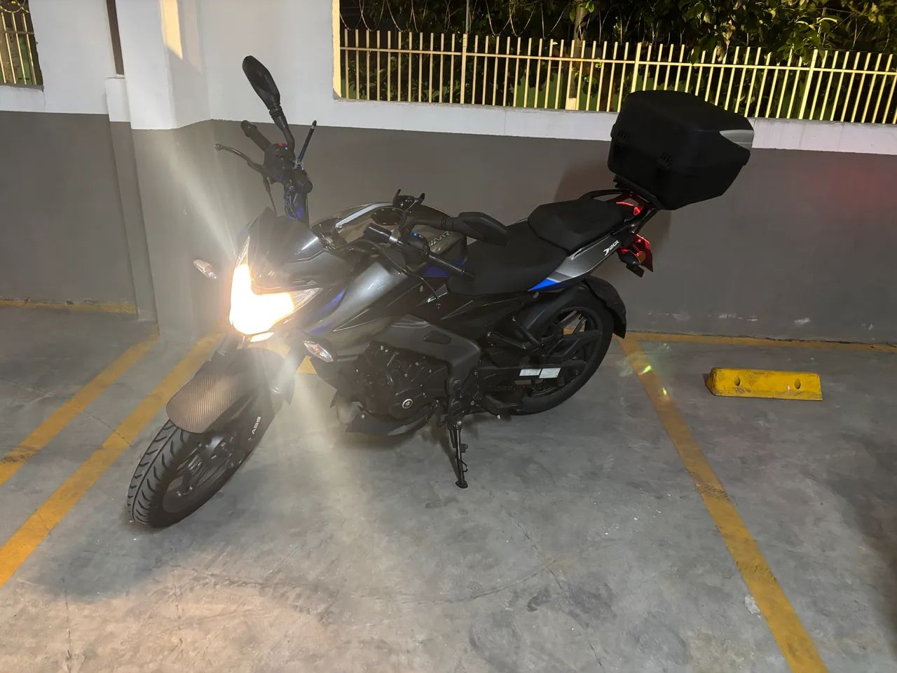 Bajaj Dominar 200 - Foto 5