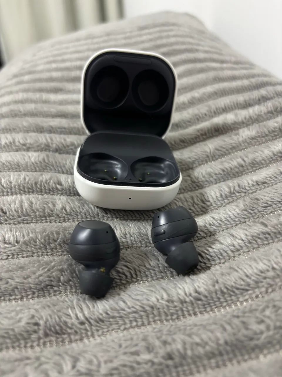 SAMSUNG BUDS FE - Foto 3