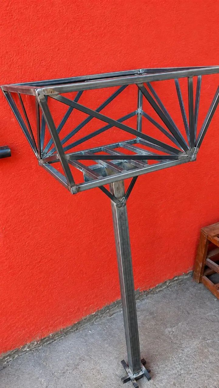 Lixeira de calçada 