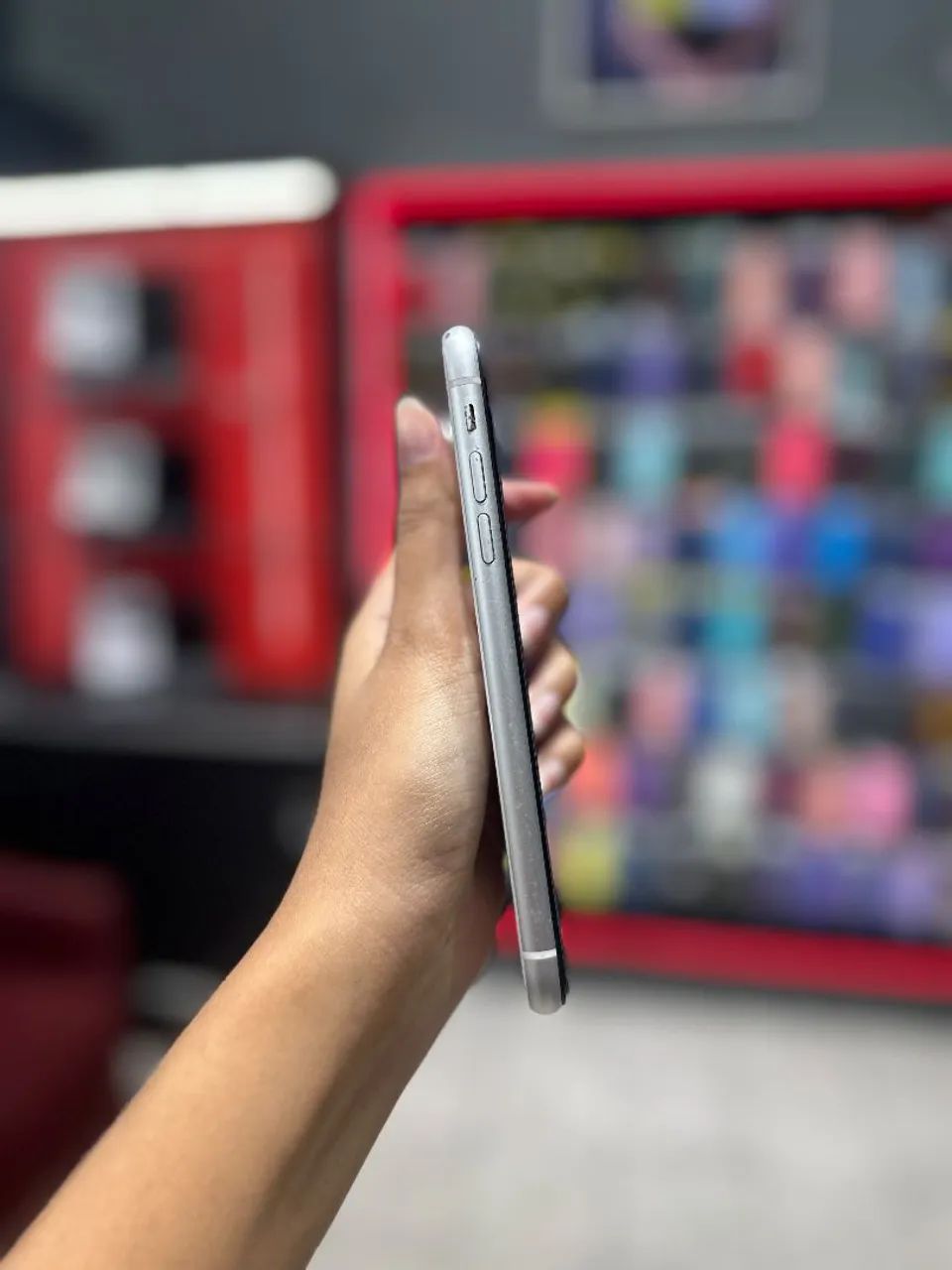 iPhone XR 128gb Branco  - Foto 4