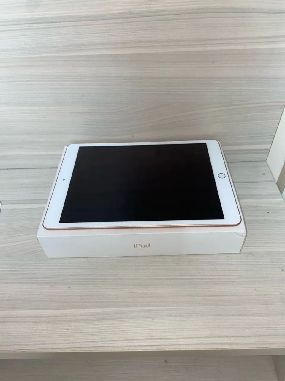 iPad 7ª Geração com defeito: Para conserto ou retirada de peças - Foto 2