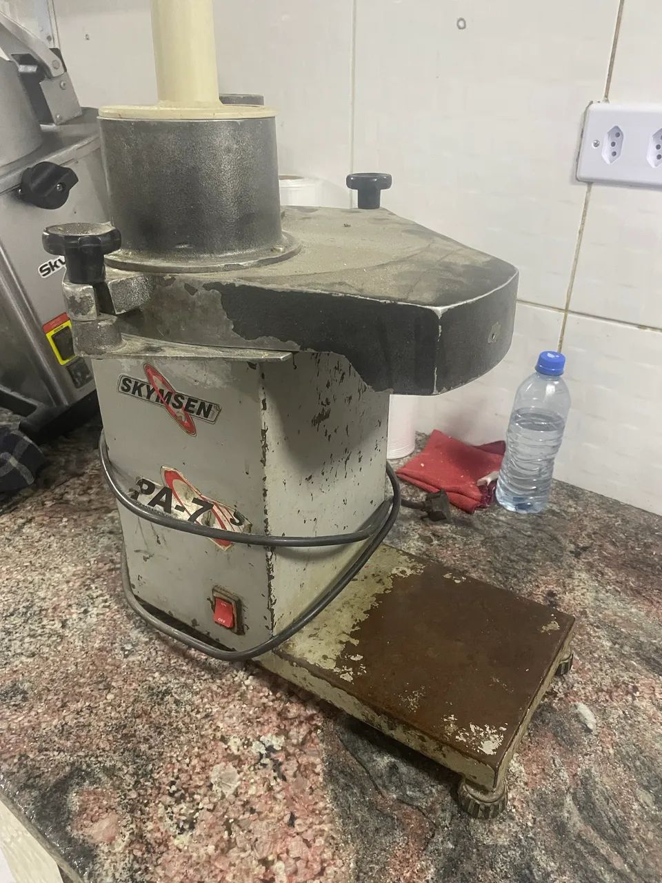 Processador de alimentos skymsen funcionando perfeitamente - Foto 2