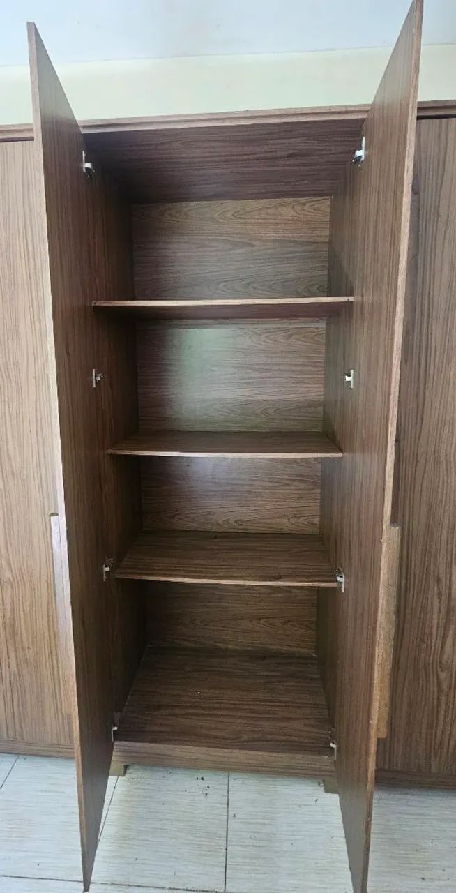 VENDO GUARDA ROUPA - Foto 4