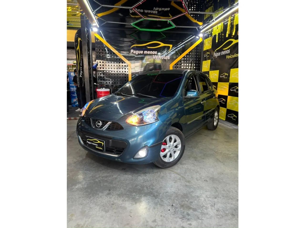 Nissan March 1.0 12V FLEX 5P 2015