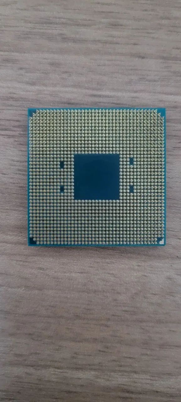 AMD Ryzen 7 1700 AM4 16 Threads - Foto 3