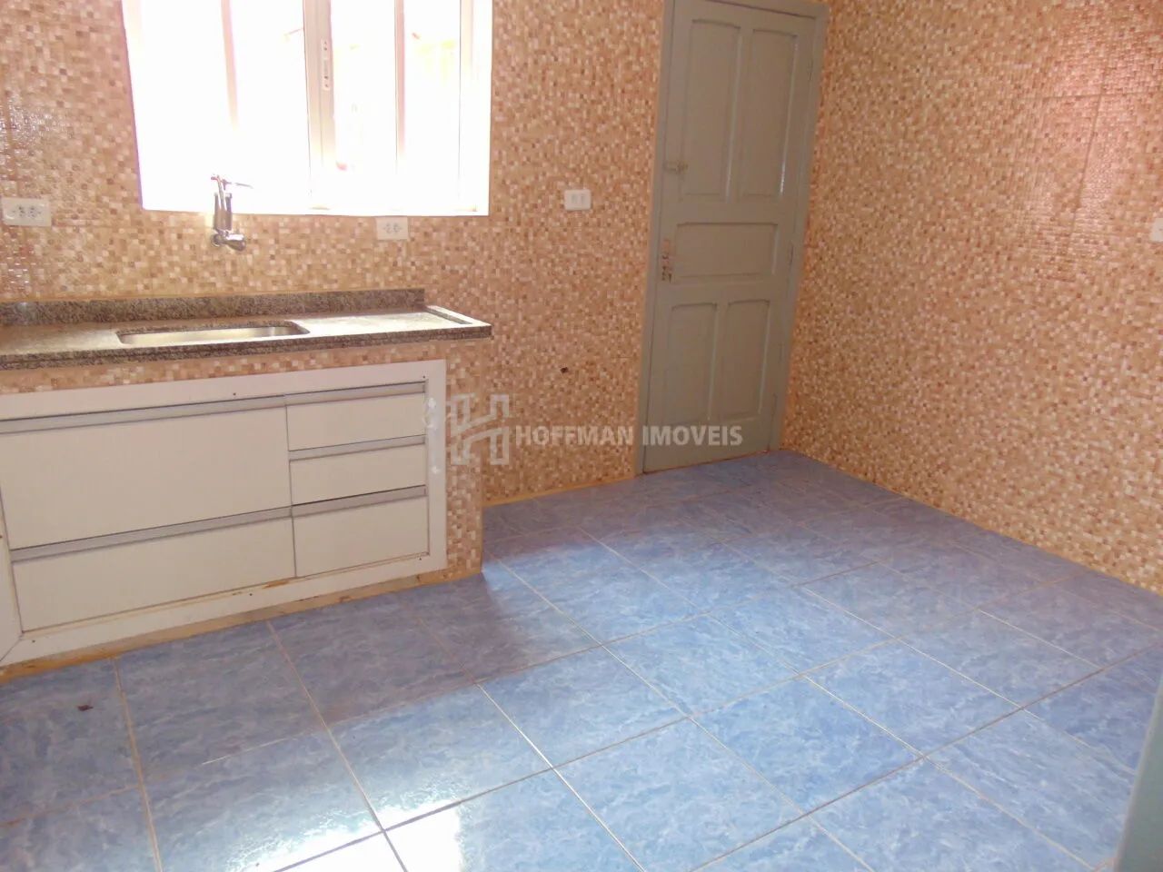EXCELENTE SOBRADO COM EXCELENTE LOCALIZAÇÃO! - Foto 5