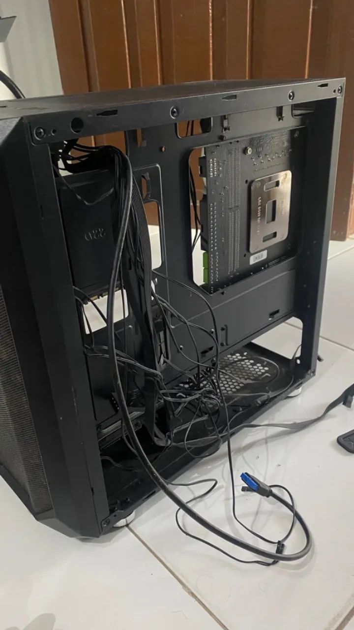 Gabinete pc - Foto 2