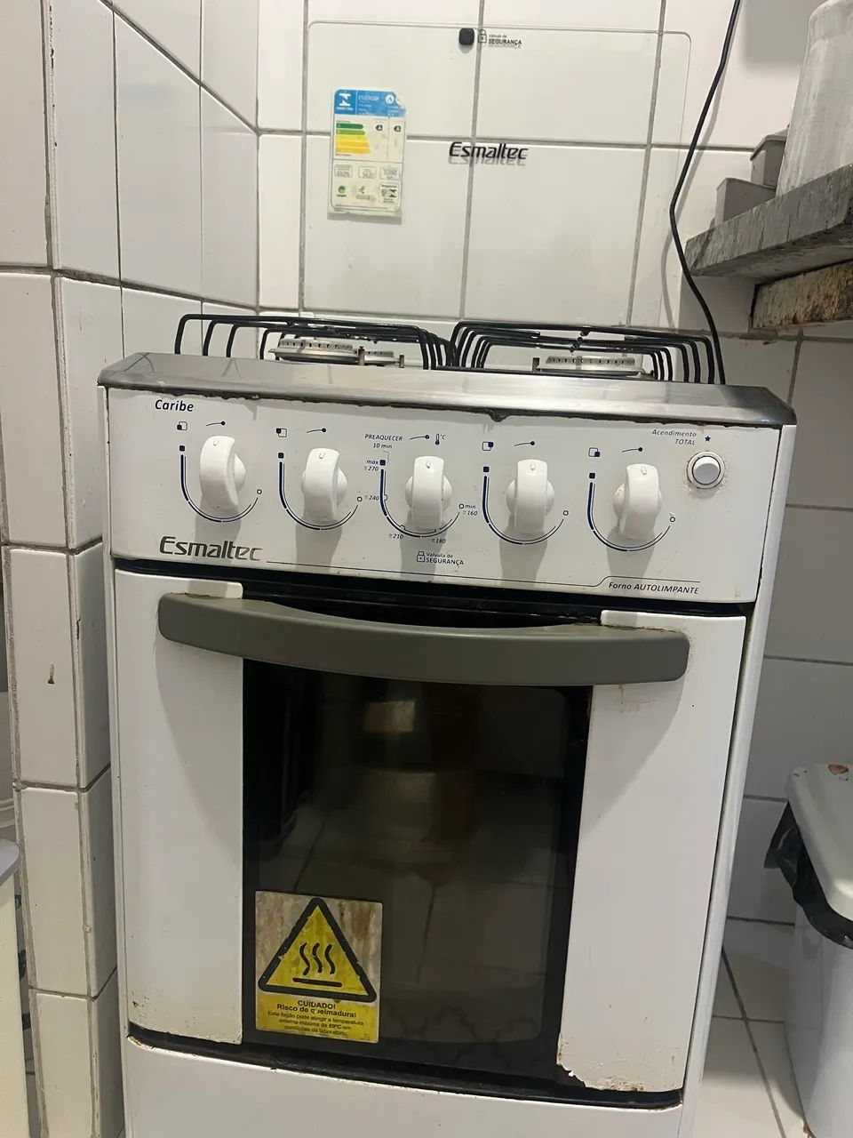VENDO FOGÃO FUNCIONANDO PERFEITAMENTE - Foto 3