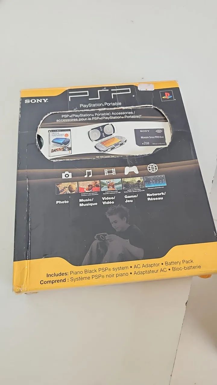 PSP 2001 NA CAIXA IMPECÁVEL 