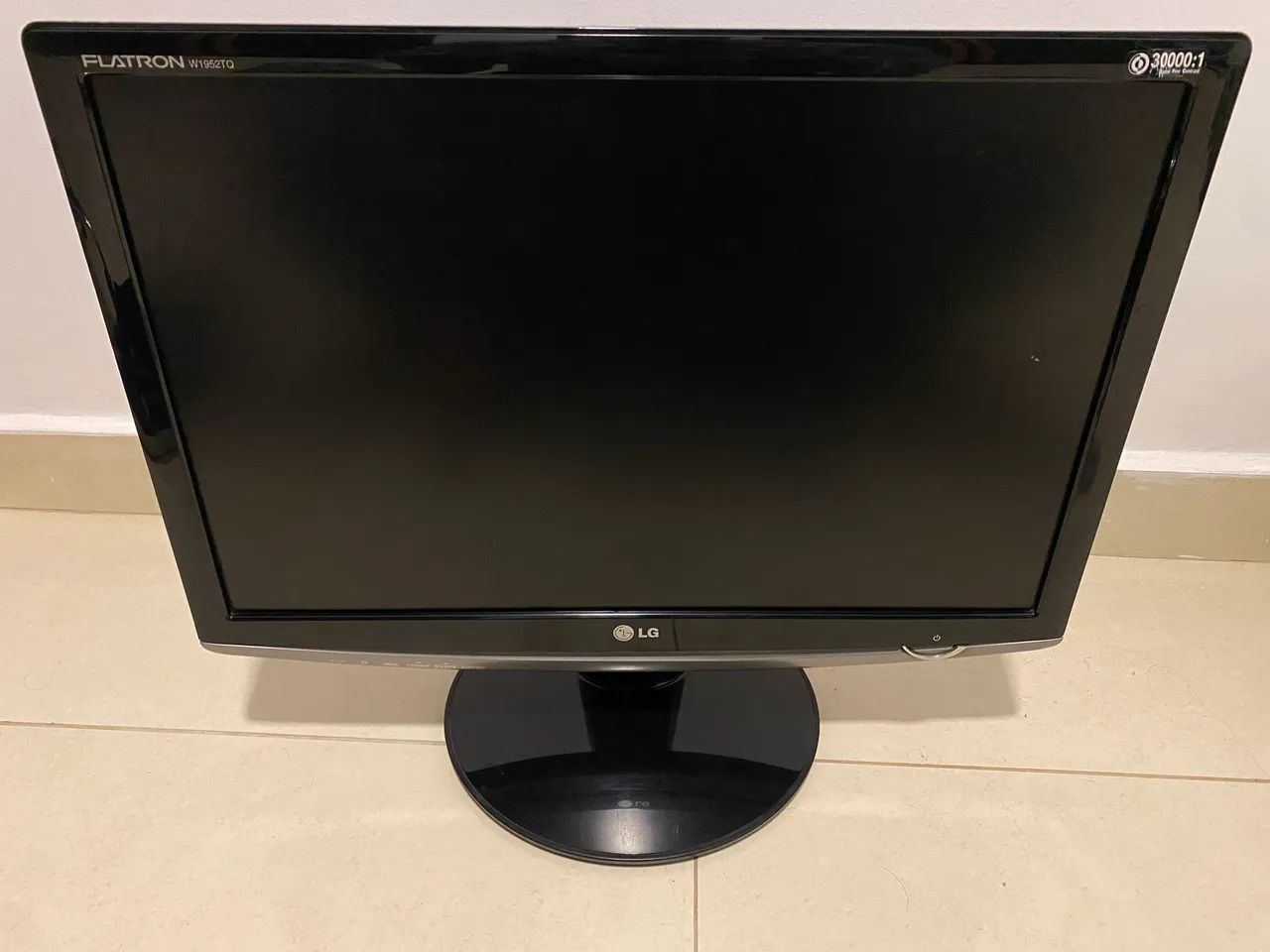 Monitor LG Flatron 19 polegadas - Foto 2