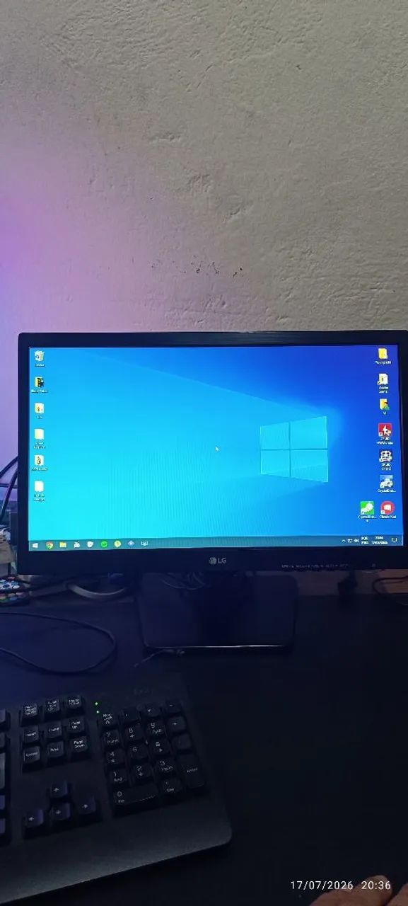 Monitor Lg 20 Polegadas Led Funcionando Perfeitamente VGA/HDMI 