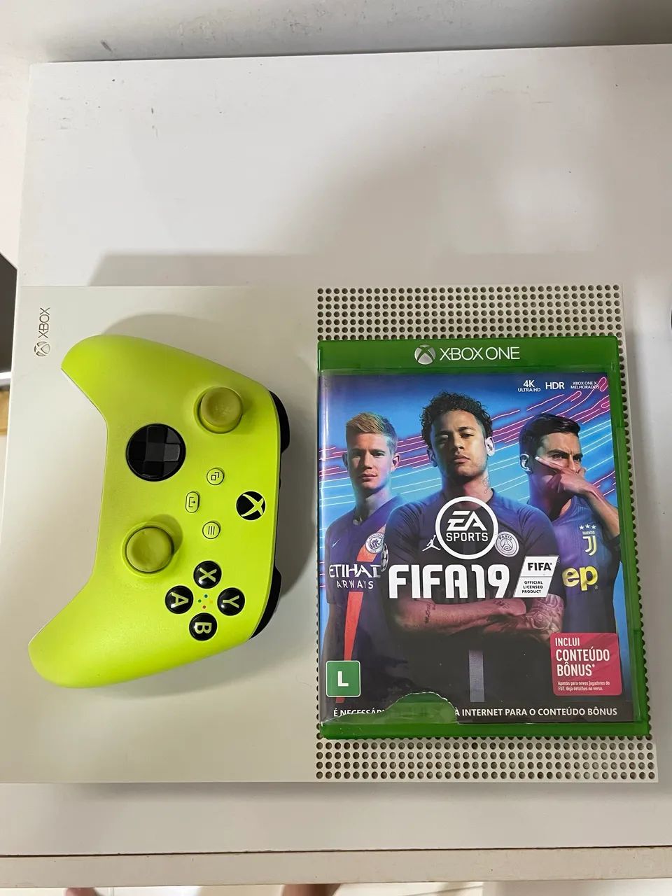 XBOX ONE S 1TB - Foto 3