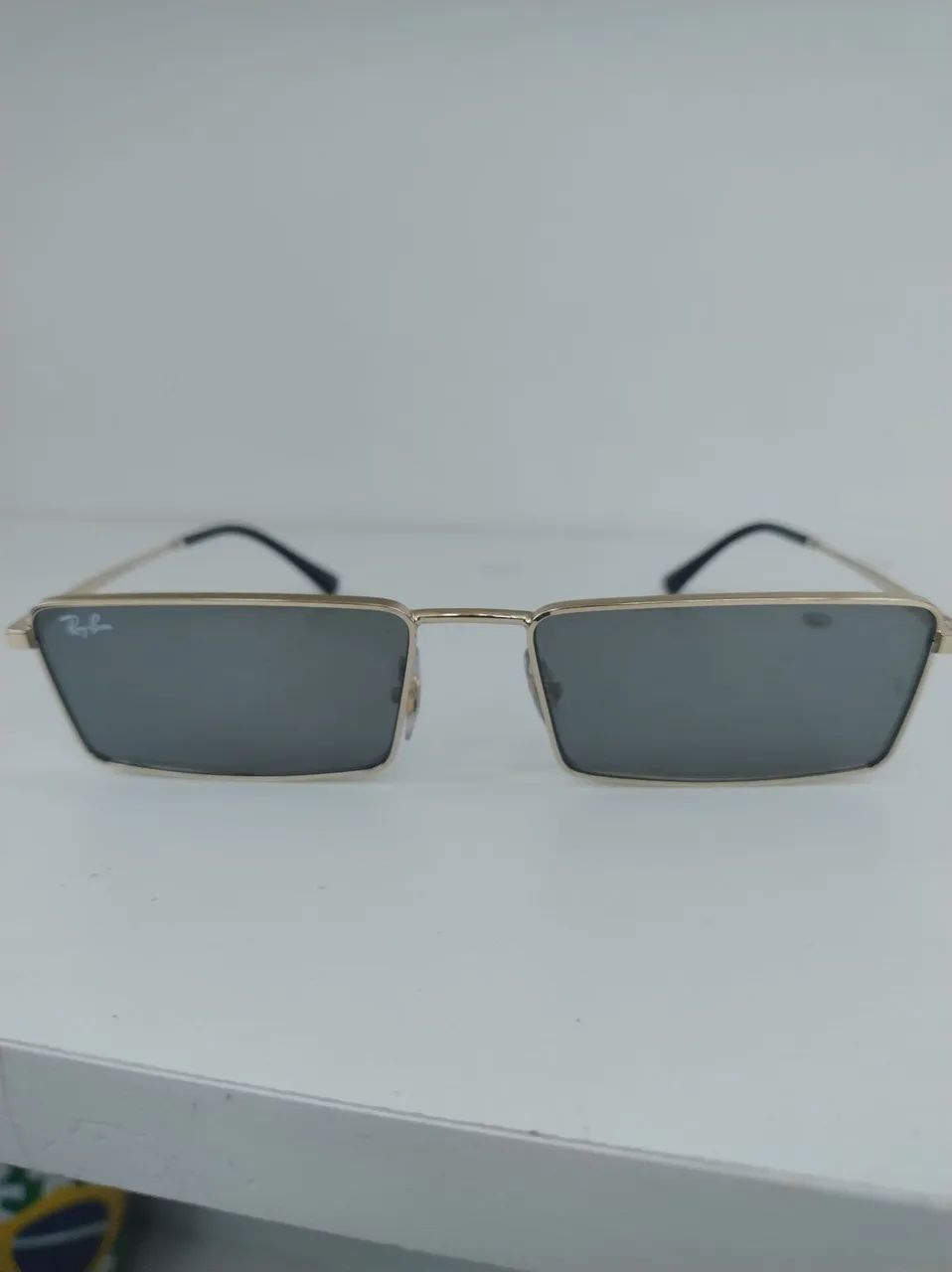 RAY-BAN