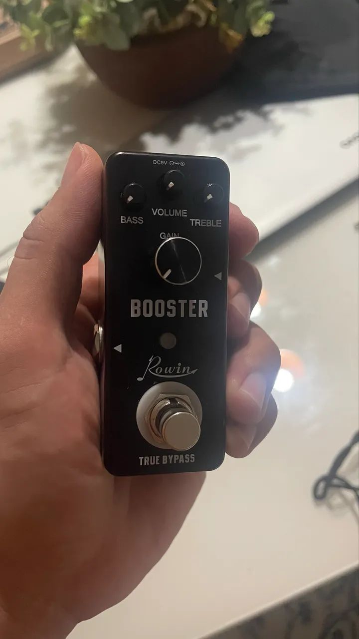 Booster Rowin