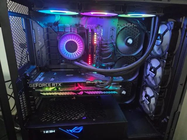 PC GAMER FULL ROG COM  CORSAIR
