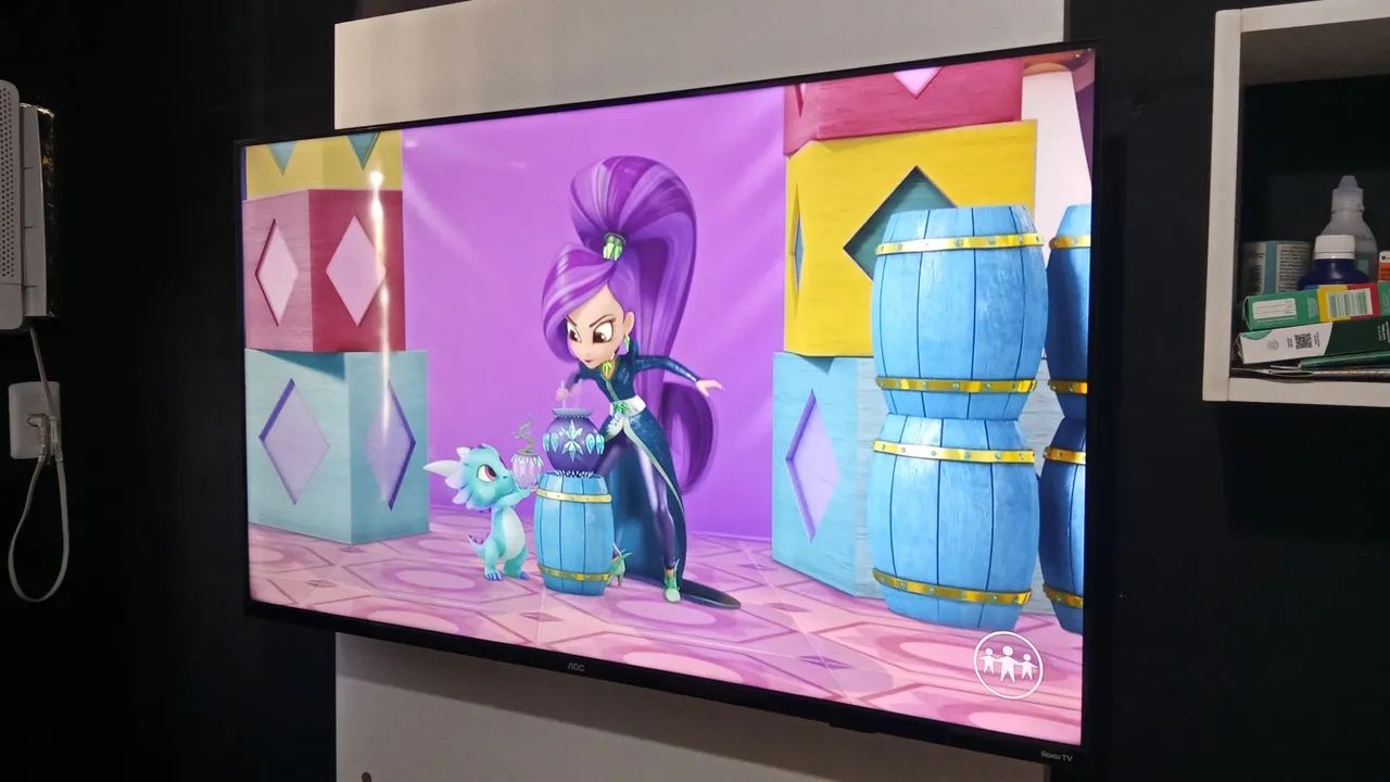 Smart TV AOC ROKU 50" - Foto 4