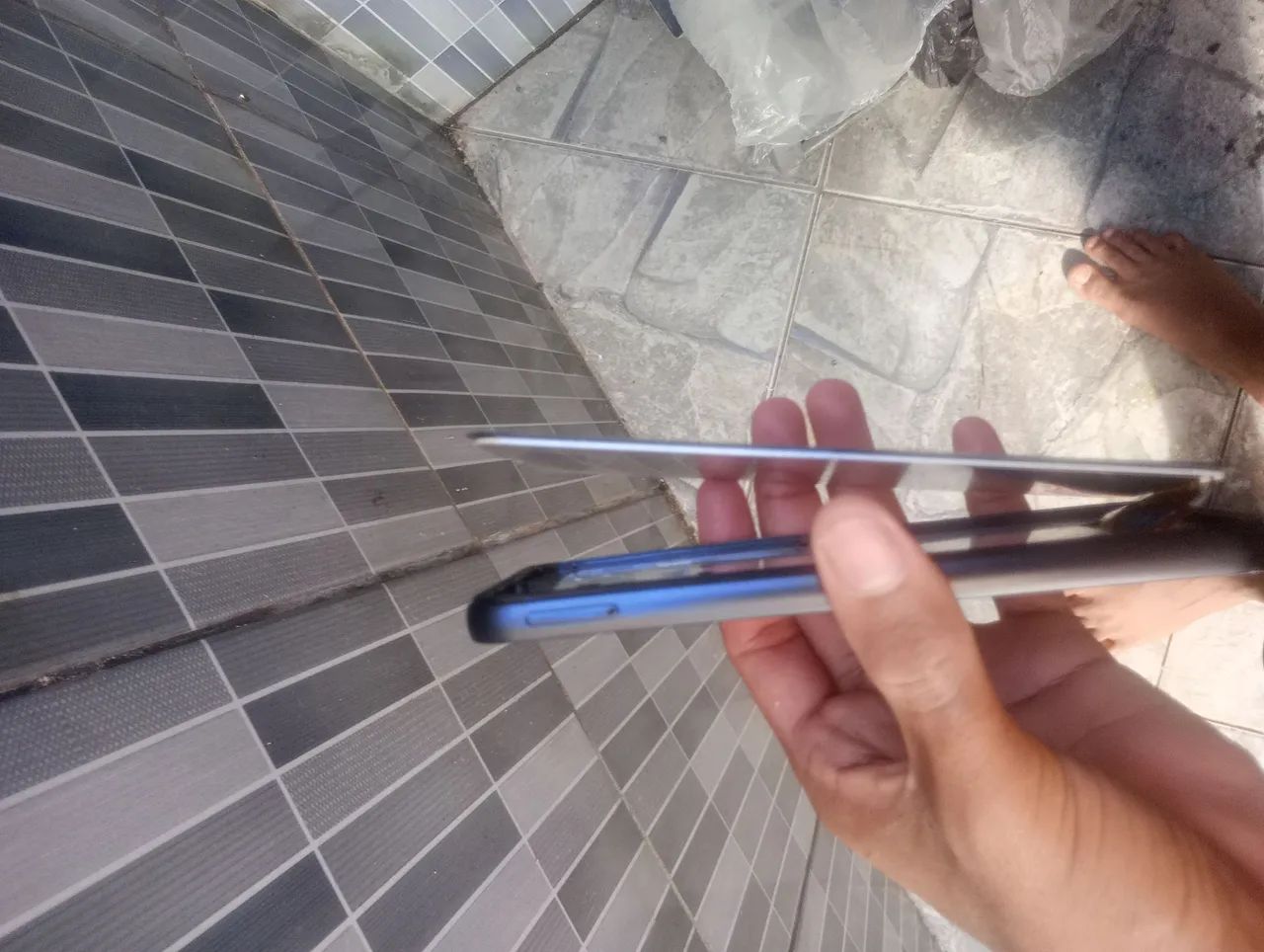 Samsung Galaxy a14 5g, Tela quebrada, se arrumar funciona perfeitamente. - Foto 3