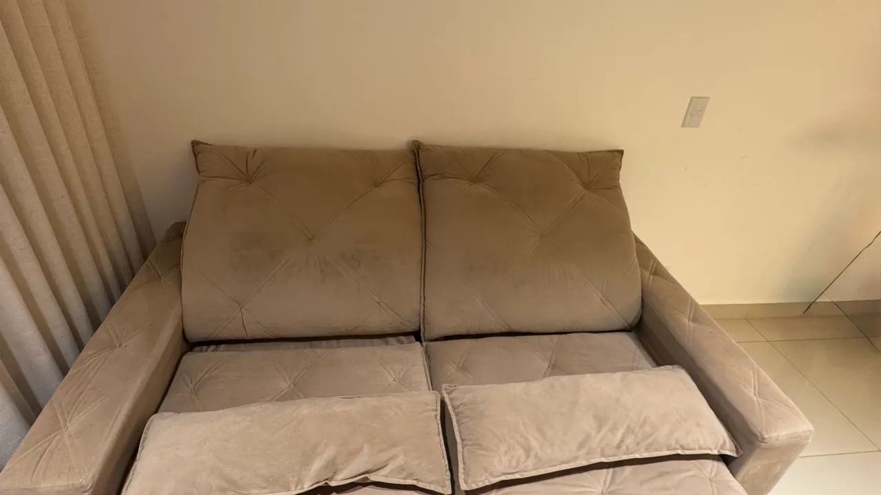 Sofá Usado Retrátil e Reclinável - Foto 4