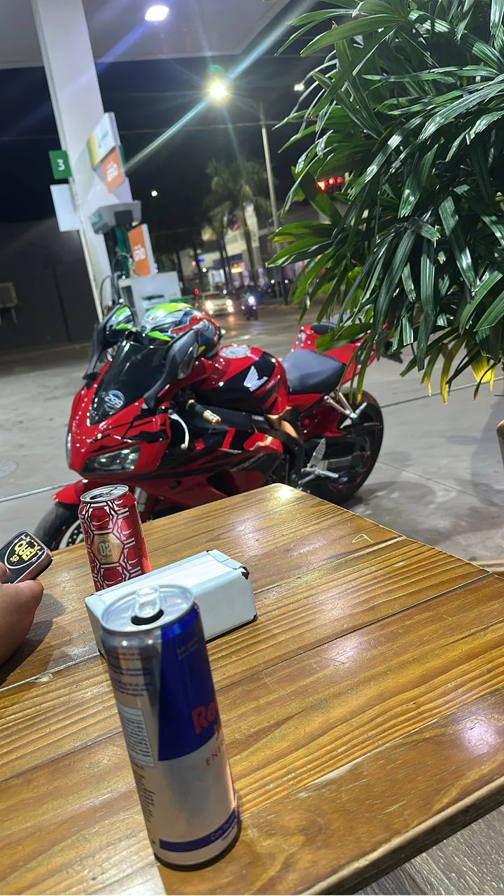 Cbr1000rr - Foto 2
