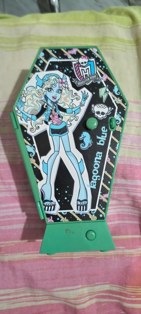 Caixao Monster high 