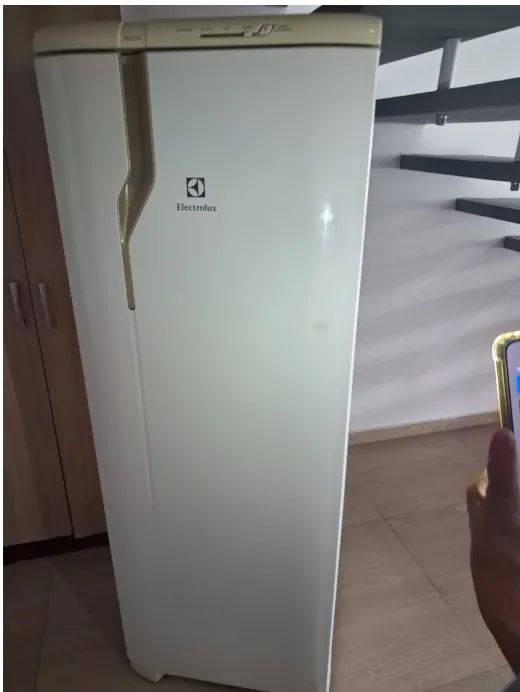 Geladeira Electrolux Semi nova