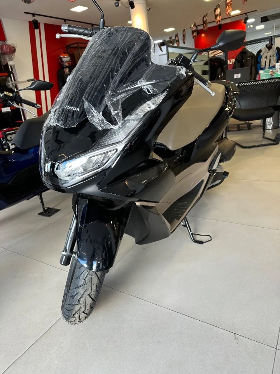 PCX DLX ABS 0km 
