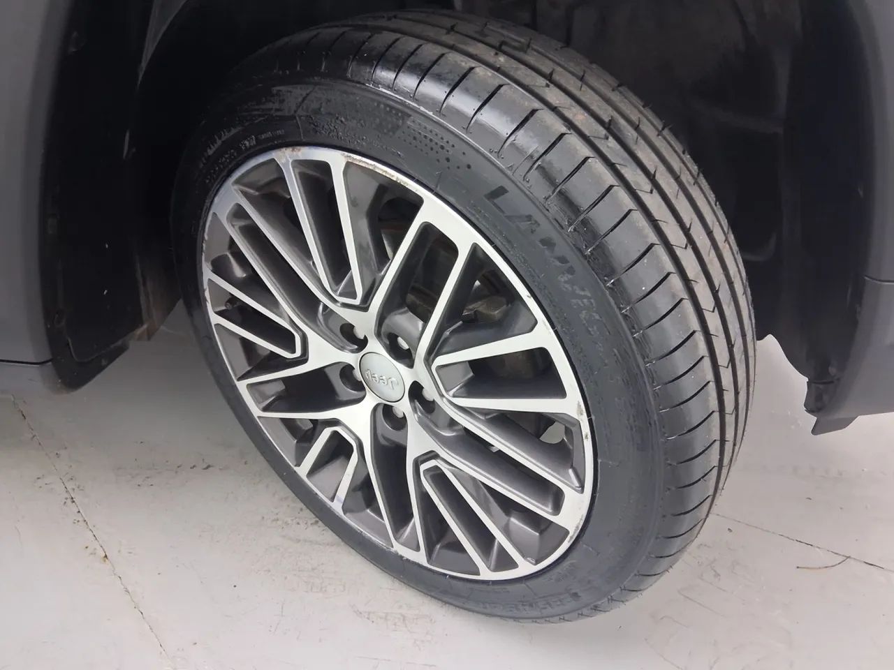 Jeep Compass LIMITED T270 1.3 TB 4x2 Flex Aut, foto 13 de 18
