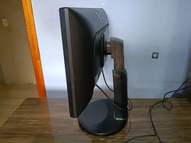 Monitor LG 19.5 Pol. LED Preto, 20M35PD-M - Foto 2