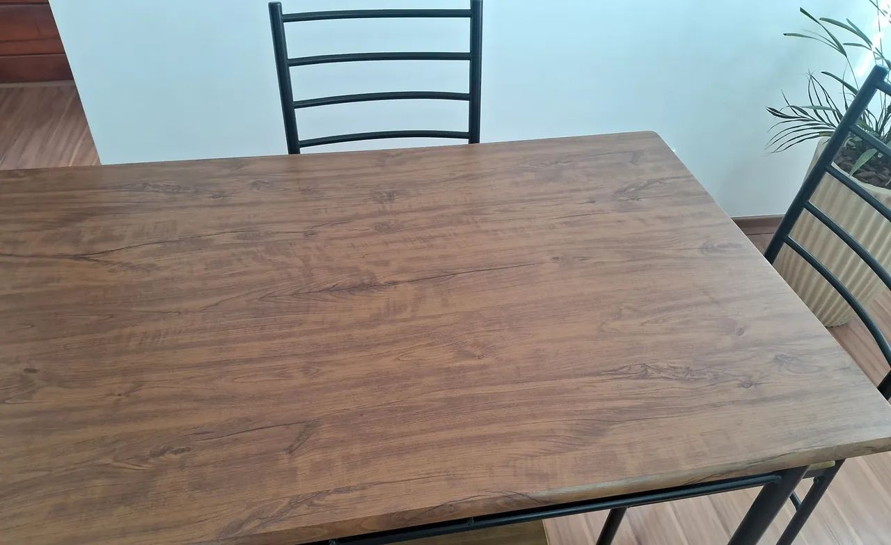 Mesa com 4 cadeiras **NOVA, POUCO USADA - Foto 3
