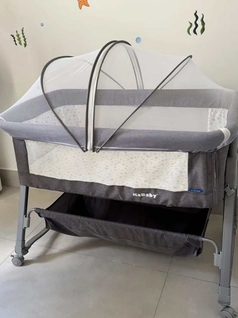 Vendo Berço Portátil Moises Co-bed Com Balanço Mosquiteiro e Cesto Cinza - Kababy