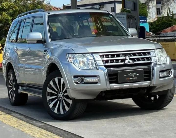 Mitsubishi Pajero Pajero HPE Full 3.2 4x4 T.I.Dies. 5p Aut 2019