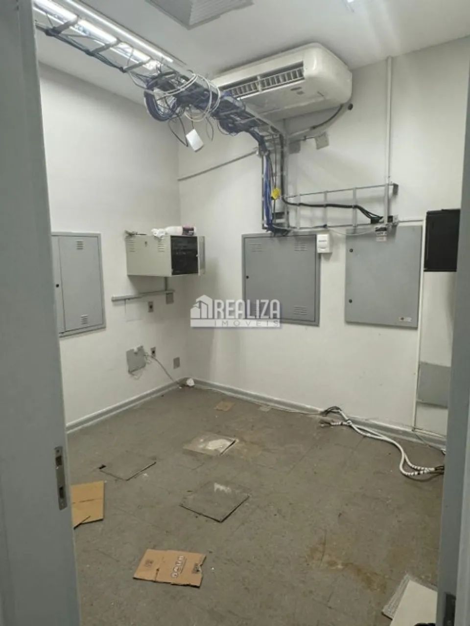 Excelente Ponto Comercial no Centro de Uberaba | 18 Garagens - Foto 5