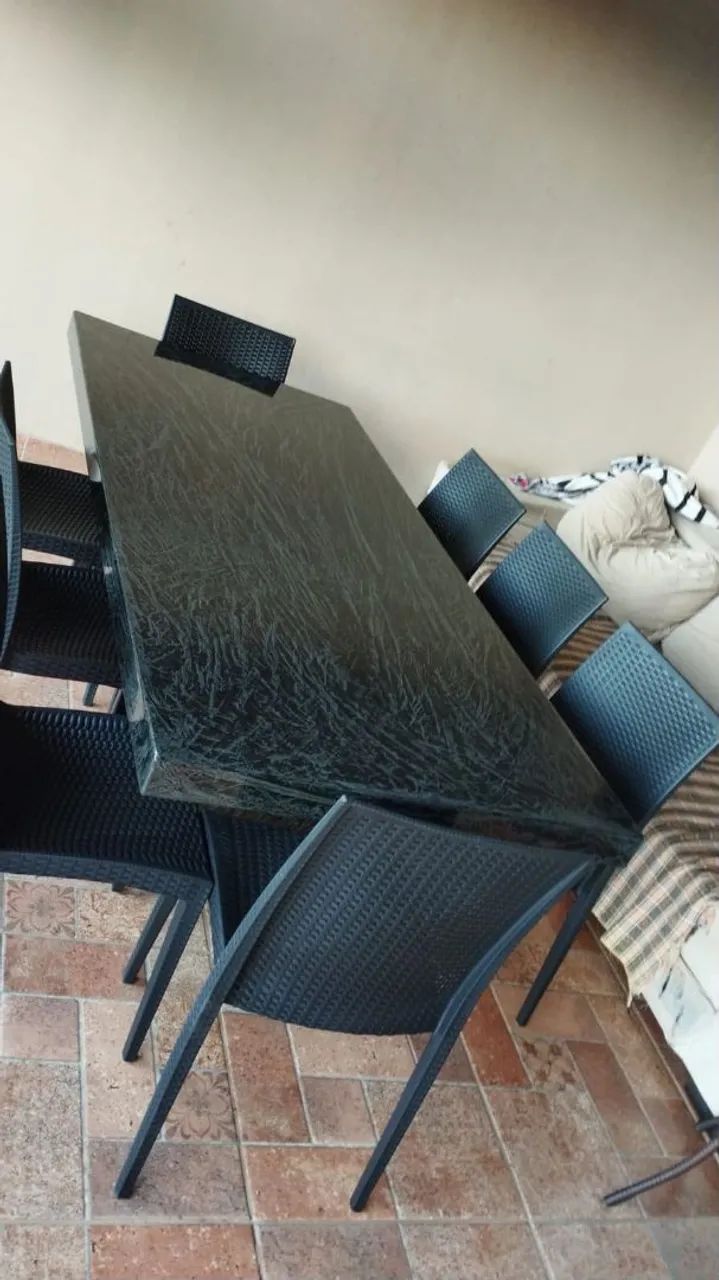 Mesa pedra de ardósia com cadeiras polipropileno  - Foto 3