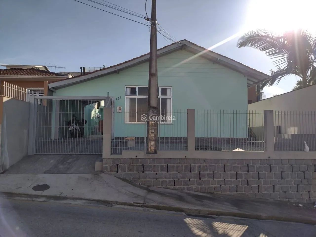Kitnet Mobiliada para Locação no Bairro Praia Comprida