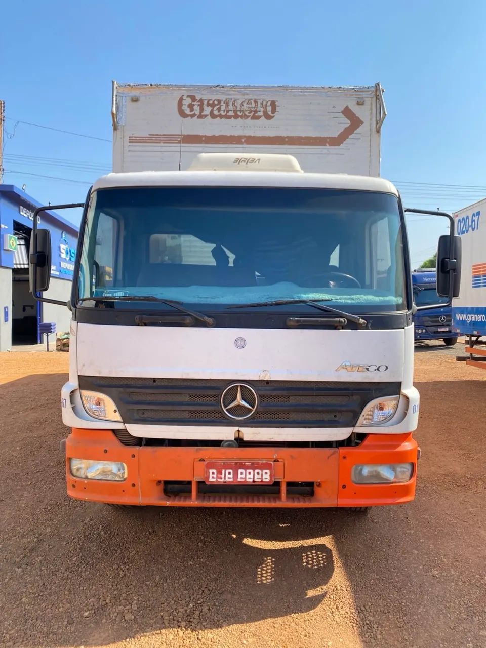 MERCEDES-BENZ ATEGO 1418 - Foto 2