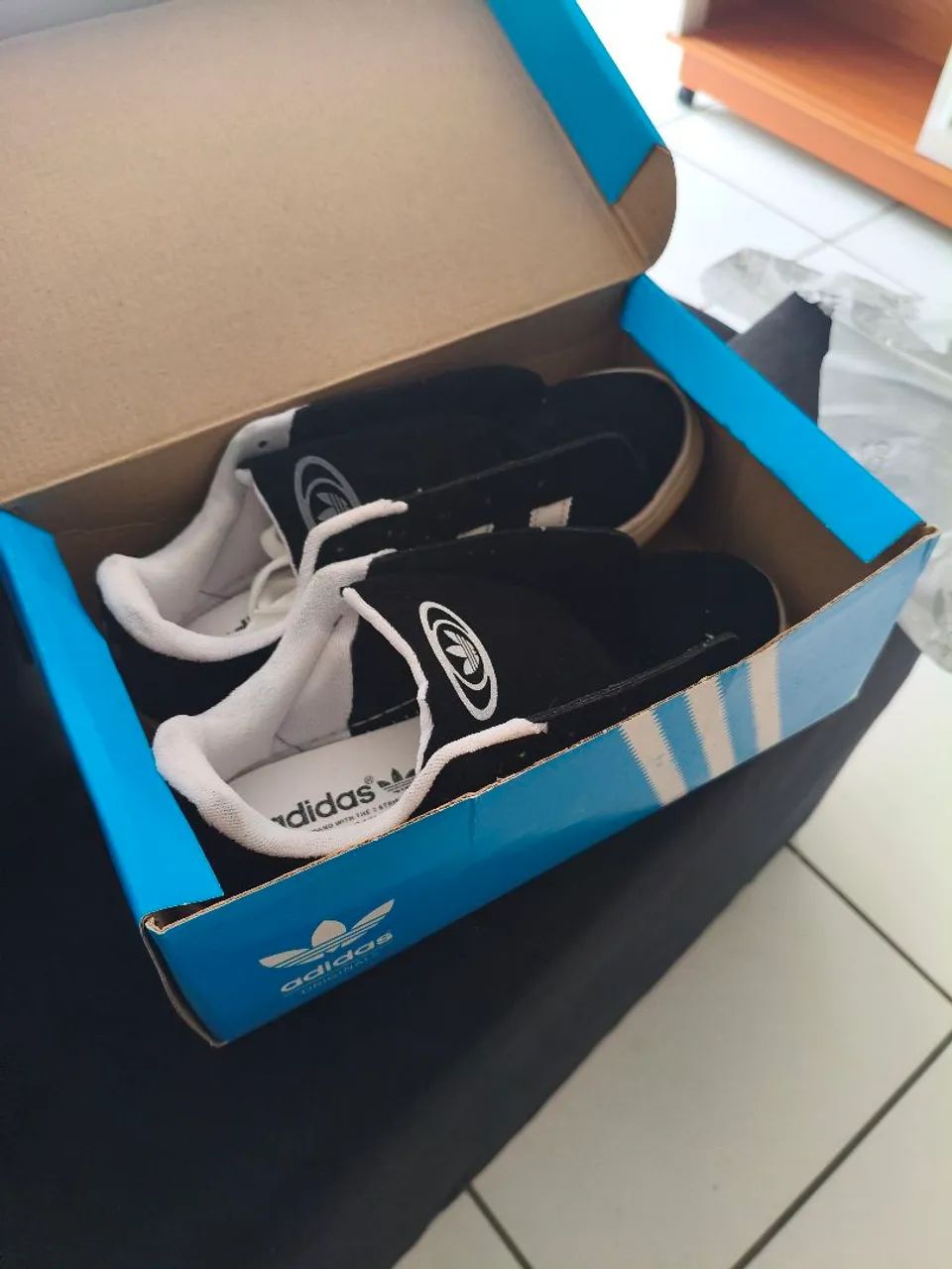Tênis 1° Linha Adidas  - Foto 3