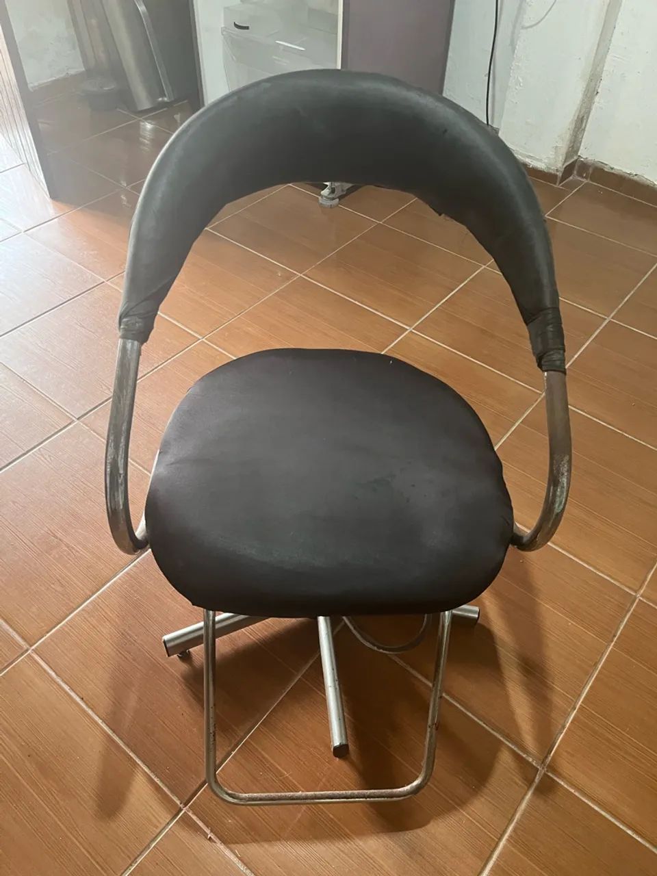 Cadeira de cabeleleiro - Foto 2