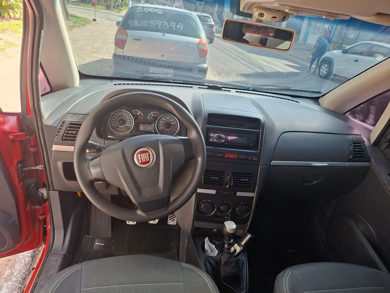 Fiat Idea Attractive 1.4 Fire Flex 8V 5P 2012 - Foto 5