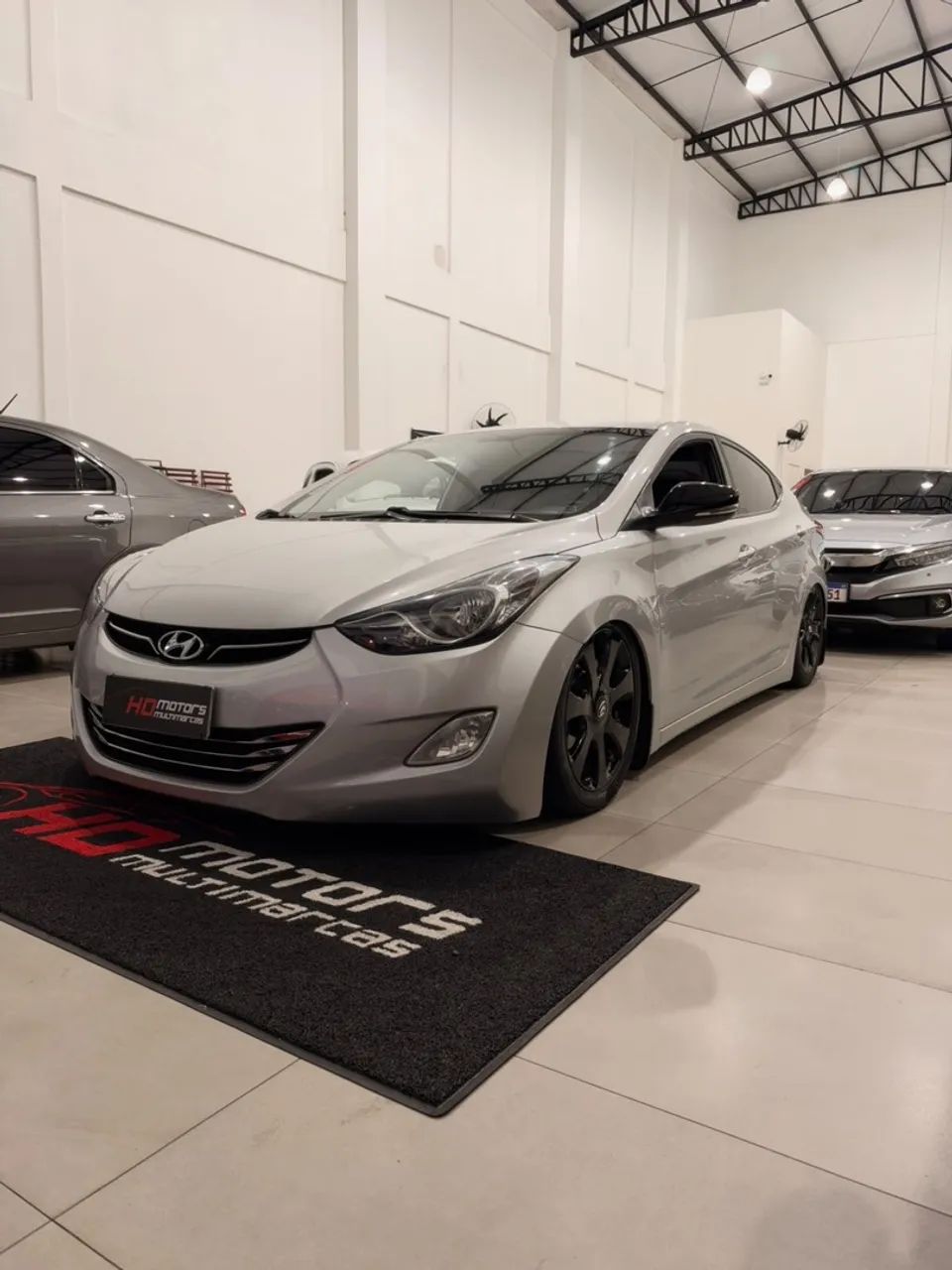Hyundai Elantra GLS 1.8 16V 2013